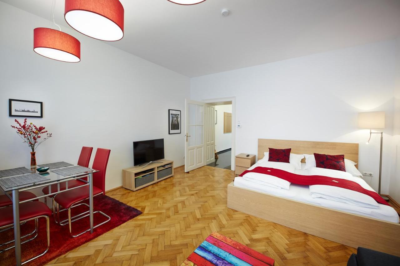 Stadthalle - Familycityapartment Bécs Kültér fotó