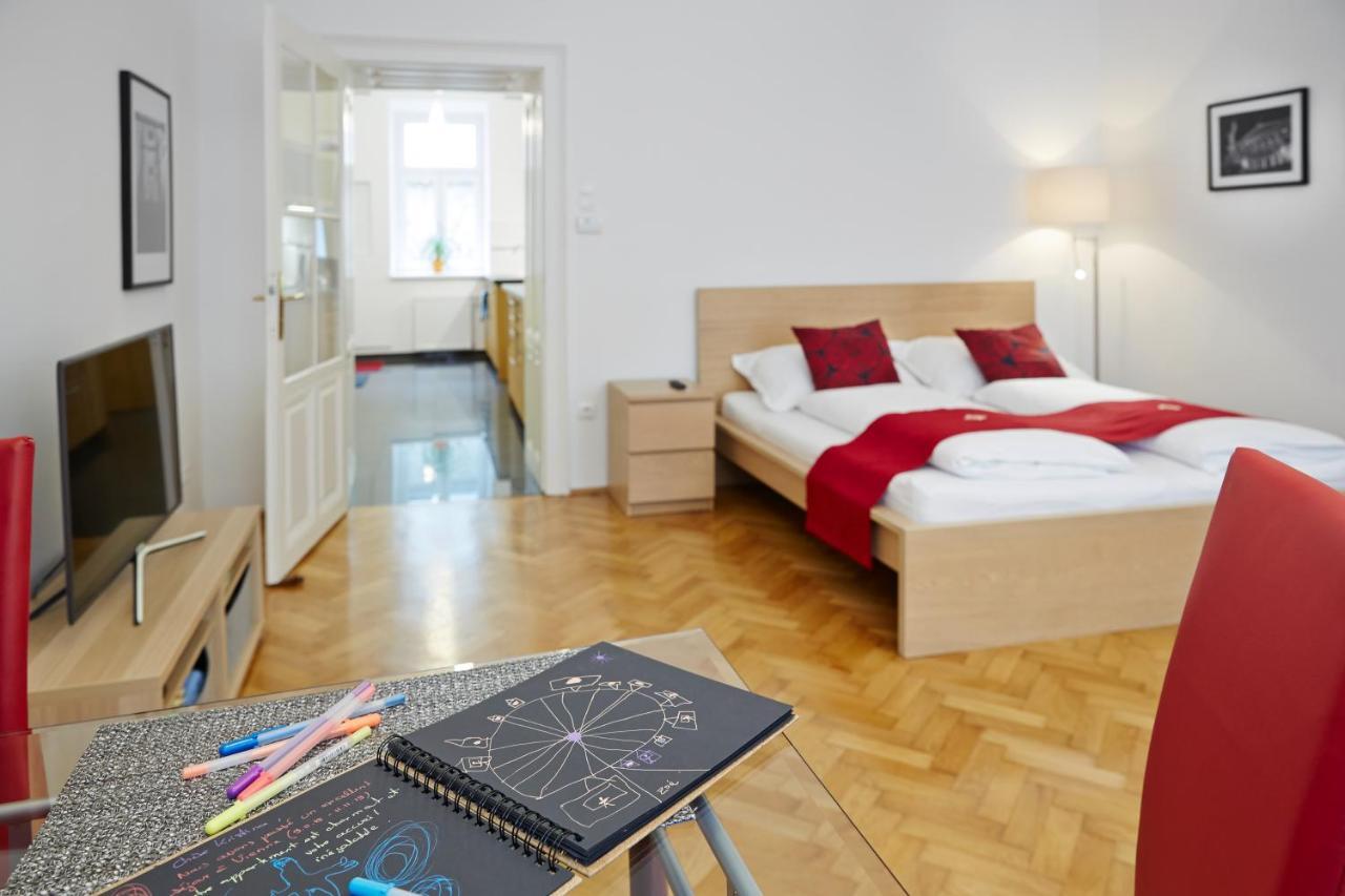 Stadthalle - Familycityapartment Bécs Kültér fotó